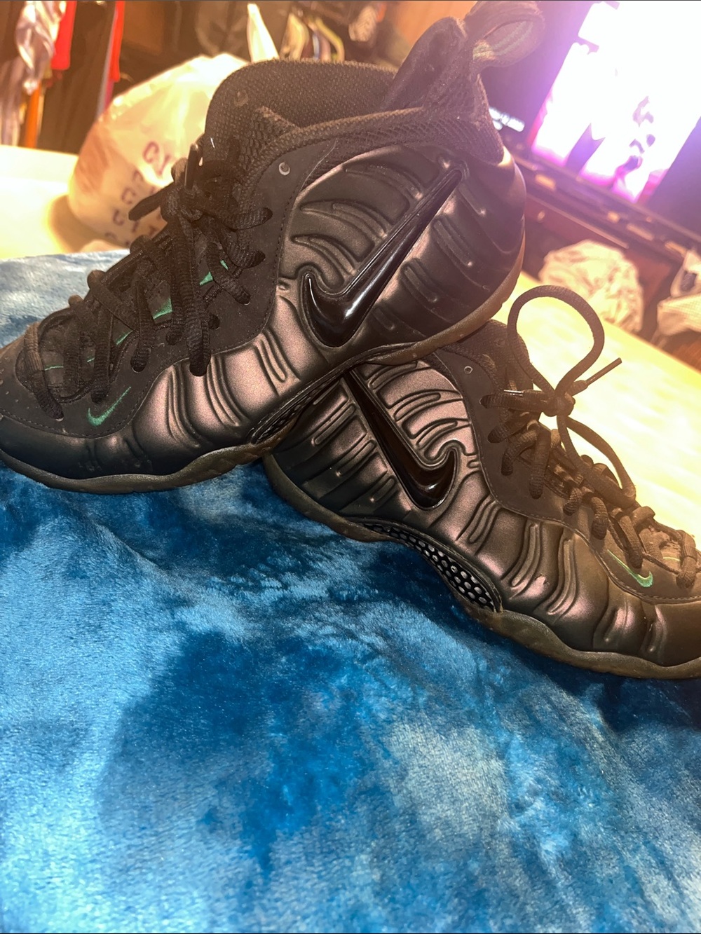Nike Kids' Black Foamposite Sneakers with Subtle Green Accent